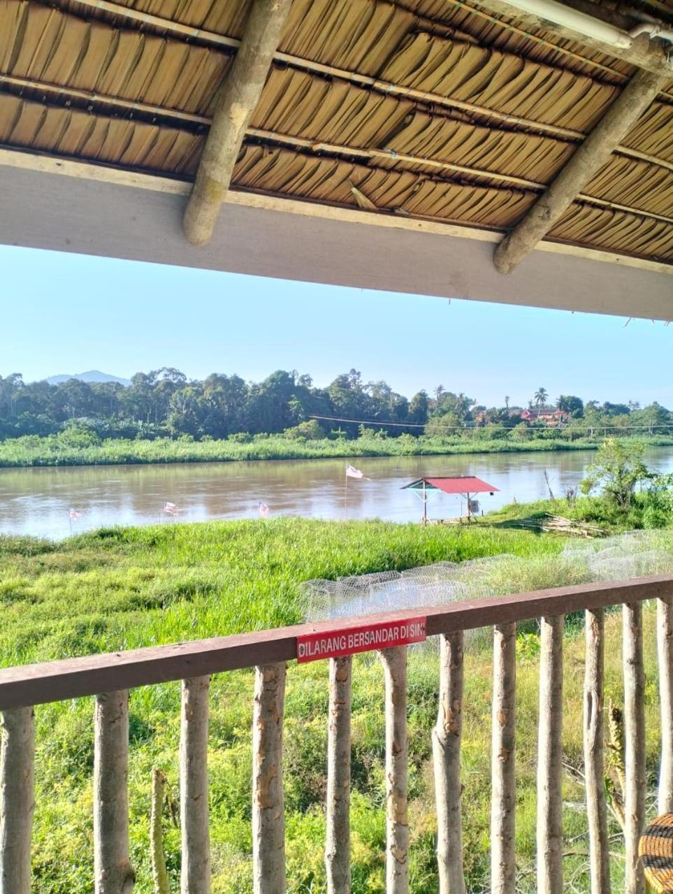 Resort D Rumah Bonda River View 쿠알라캉사르 외부 사진